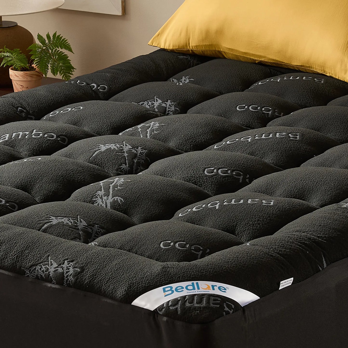Summerwins【Bedlore】Thick Fitted Sheet Mattress Pad, Fluffy Pillow Top Comfort Layer, Cooling & Soft Mattress Cover with Deep Pockets (Fits 6–18 Inch Mattresses), Ideal for Bedroom & Home Use