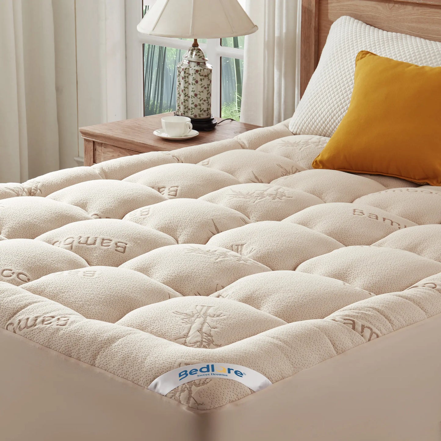 Summerwins【Bedlore】Thick Fitted Sheet Mattress Pad, Fluffy Pillow Top Comfort Layer, Cooling & Soft Mattress Cover with Deep Pockets (Fits 6–18 Inch Mattresses), Ideal for Bedroom & Home Use
