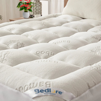 Summerwins【Bedlore】Thick Fitted Sheet Mattress Pad, Fluffy Pillow Top Comfort Layer, Cooling & Soft Mattress Cover with Deep Pockets (Fits 6–18 Inch Mattresses), Ideal for Bedroom & Home Use